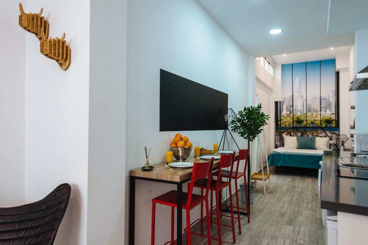 Апартаменти Hostly O'Donnell B Center-Fibre-Parking Op-Cless Севілья Екстер'єр фото